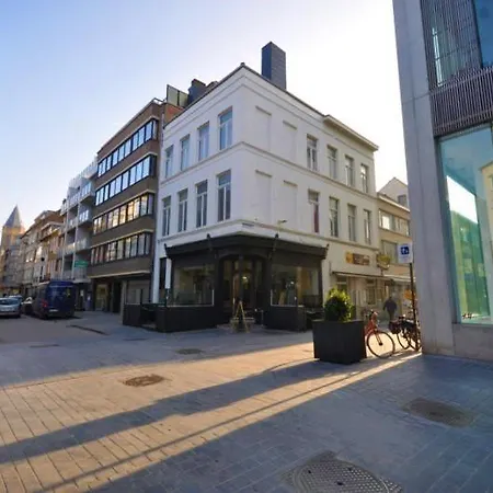 2 Sides * Ostend